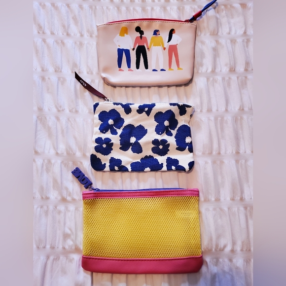 IPSY Makeup Bags - Picture 1 of 2